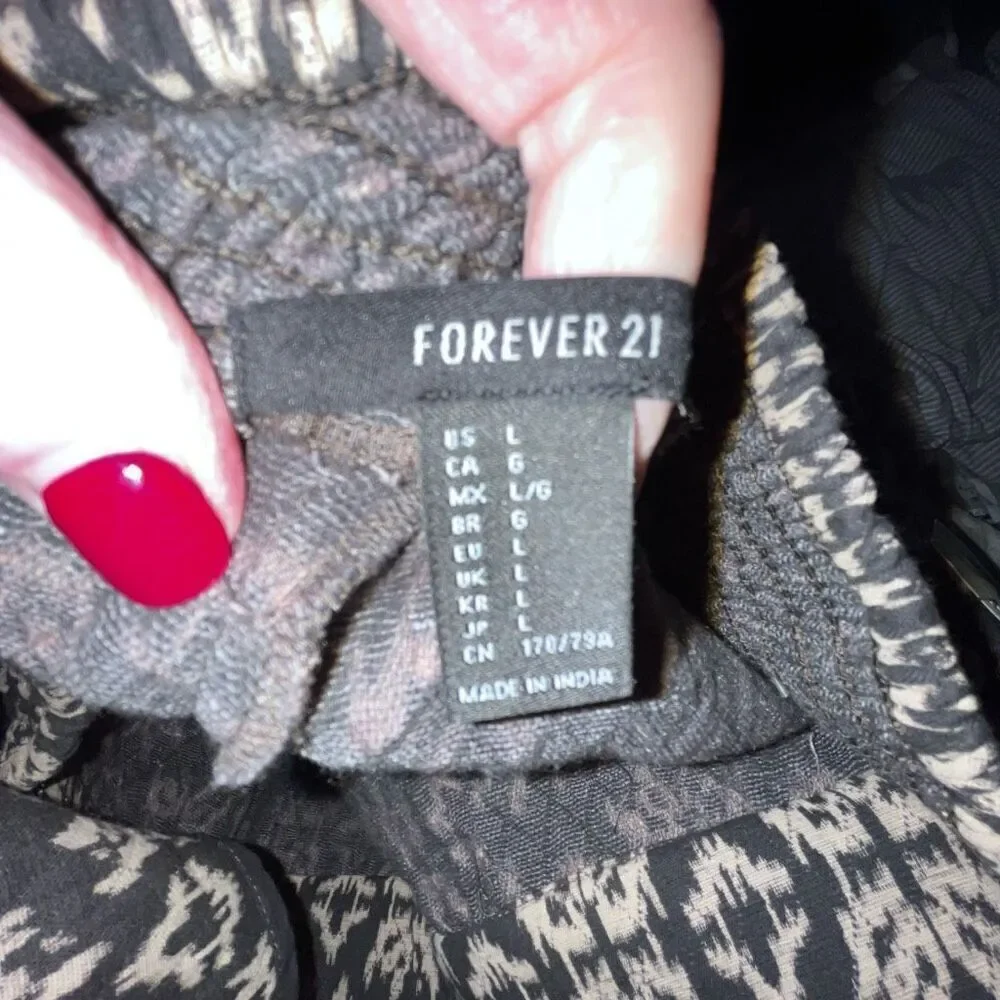 Forever 21 two-piece embroidered jacket & short set‎ NWT
